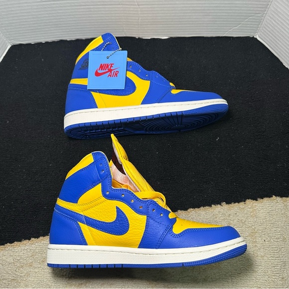 Nike Air Jordan 1 Retro High OG Reverse Laney Women Shoe FD2596-700 New with box - Picture 10 of 12